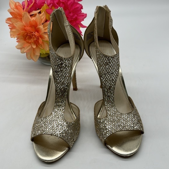 David's Bridal Saylor Sparkly Special Occasion Heels Size 9 MCH6409 - Picture 2 of 8